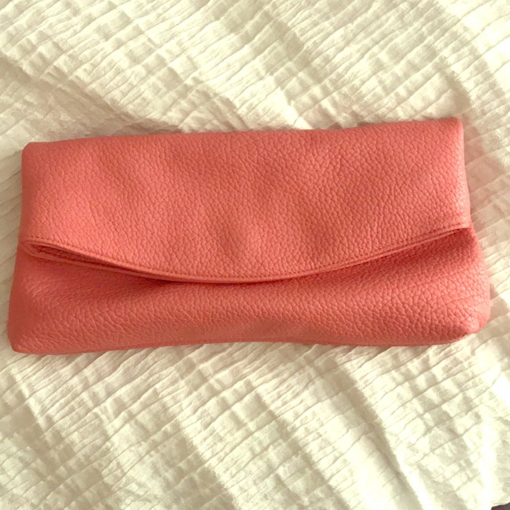 Peach clutch